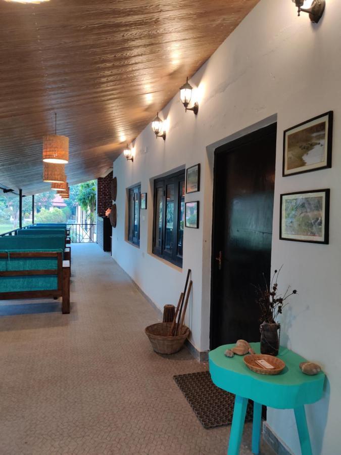 Bardia Forest Resort Bardiya Buitenkant foto