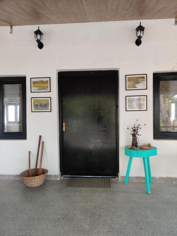Bardia Forest Resort Bardiya Buitenkant foto